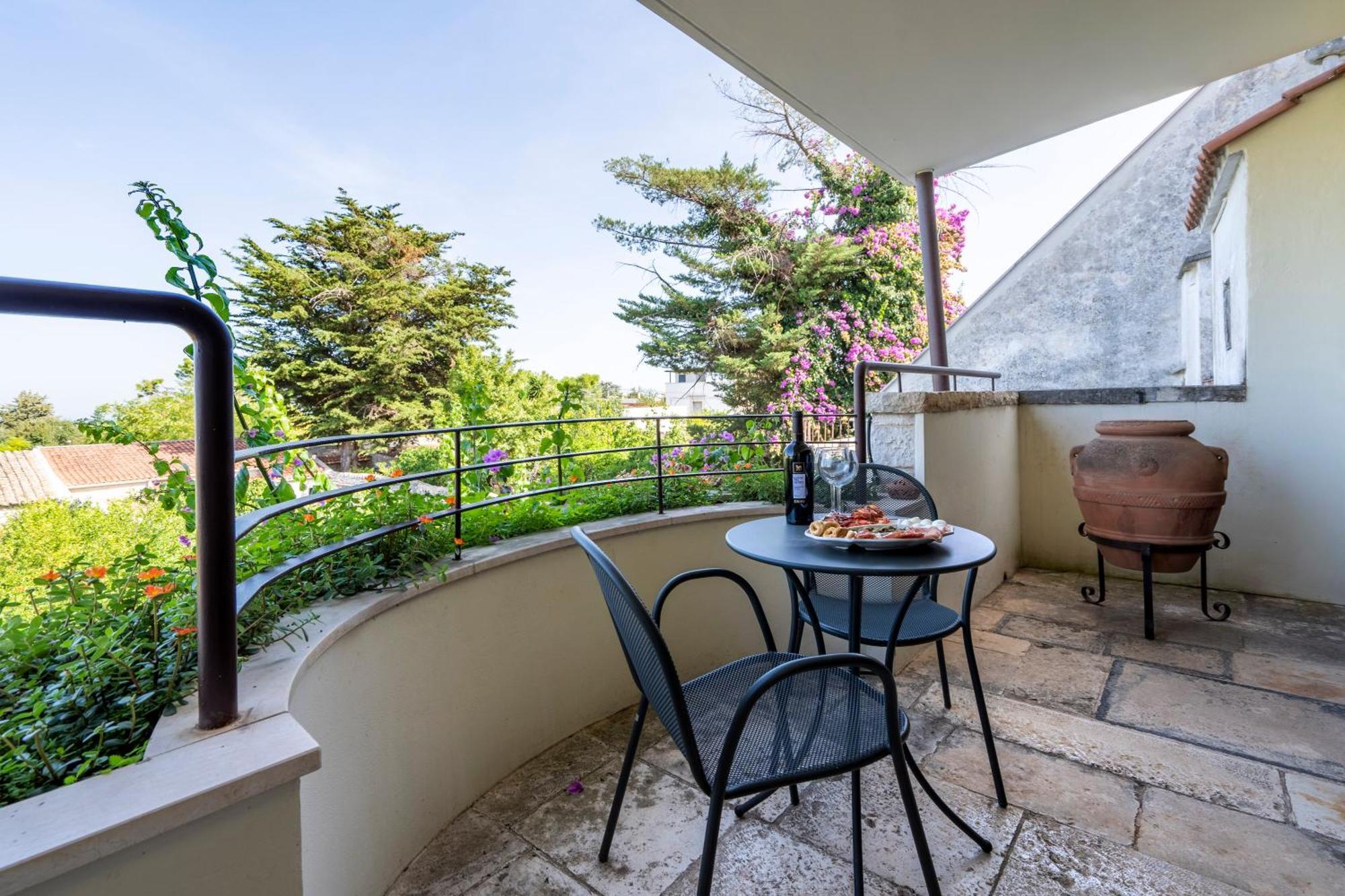 Domus Templaris Bed & Breakfast Terlizzi Exterior photo